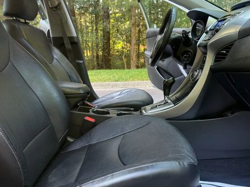 Used 2013 Hyundai Elantra Limited FWD image 14