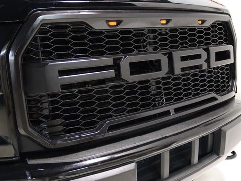 Used 2016 Ford F150 XLT w/ Equipment Group 302A Luxury AWD/4WD image 29