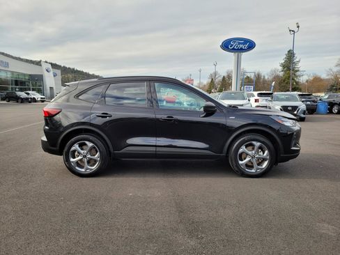 Used 2025 Ford Escape ST-Line image 4