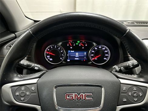 Used 2020 GMC Terrain SLE w/ Driver Convenience Package image 10