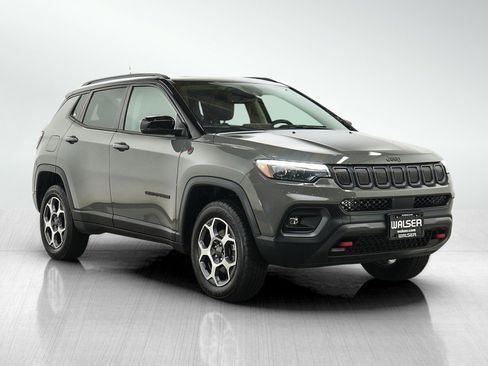 Used 2022 Jeep Compass Trailhawk w/ Trailhawk Elite Group AWD/4WD image 7