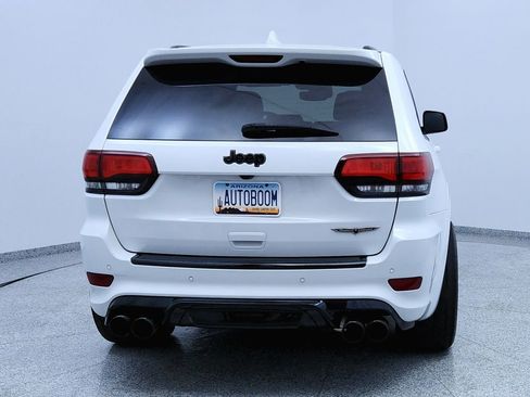 Used 2018 Jeep Grand Cherokee Trackhawk AWD/4WD image 4