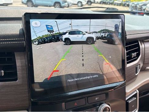 Used 2022 Ford Expedition Limited AWD/4WD image 23