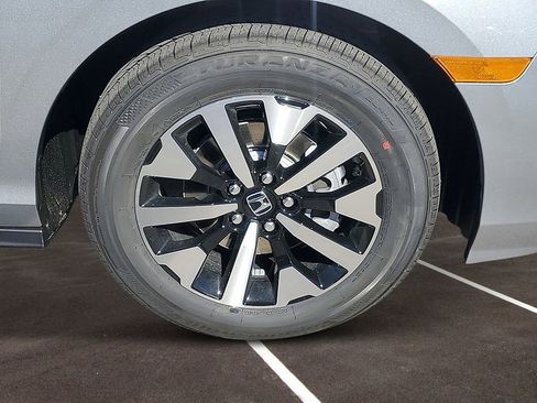 New 2026 Honda Odyssey EX-L image 7