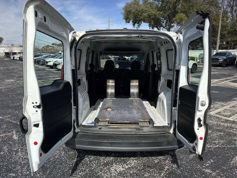 Used 2018 RAM ProMaster City Tradesman FWD image 14