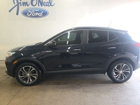 Used 2021 Buick Encore GX Select FWD image 28