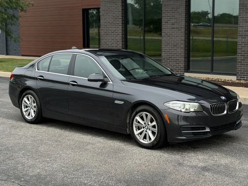 Used 2014 BMW 528i xDrive Sedan AWD/4WD image 1