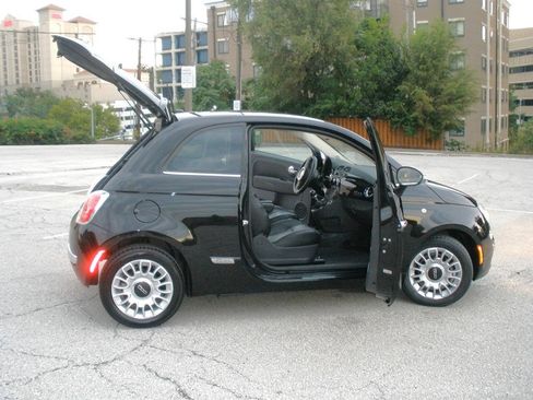 Used 2015 FIAT 500 Lounge w/ Luxury Leather Package FWD image 21