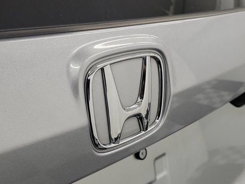 Used 2025 Honda CR-V LX image 7