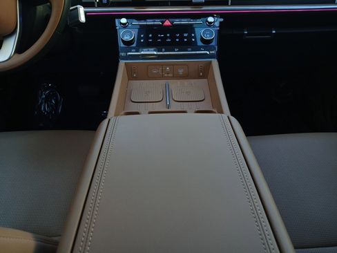 Certified 2026 Hyundai Santa Fe Calligraphy image 3