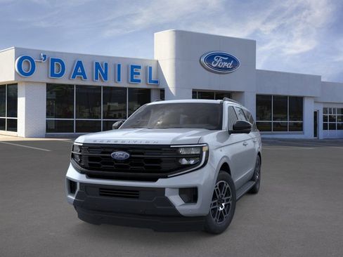 New 2026 Ford Expedition Active AWD/4WD image 5