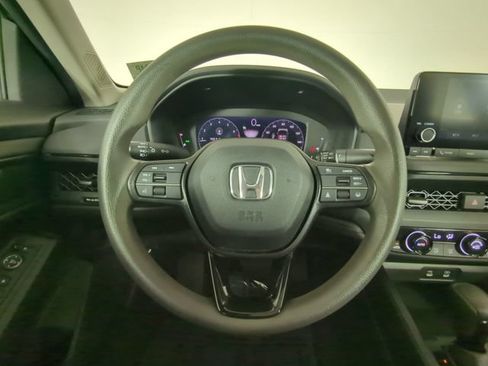 Used 2023 Honda Accord EX image 25