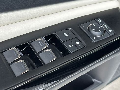 Certified 2025 Lexus ES 300h w/ Premium Package FWD image 13