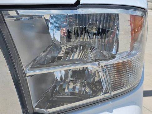 Used 2022 RAM 1500 Tradesman w/ Chrome Appearance Group AWD/4WD image 10