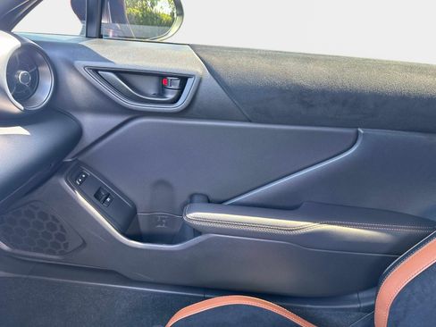 Used 2025 Toyota GR86 Hakone Edition RWD image 18