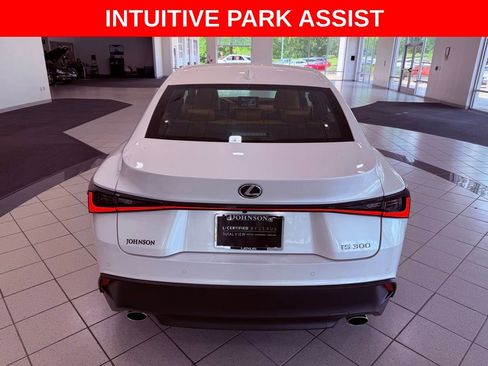 Used 2024 Lexus IS 300 w/ Comfort Package RWD image 6