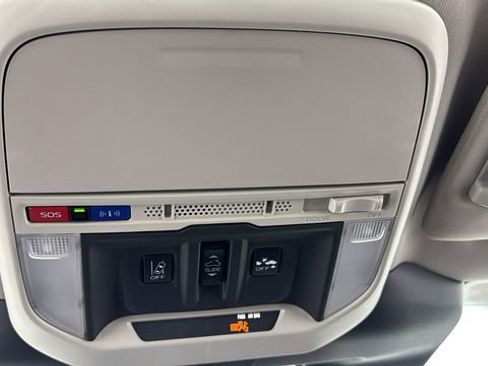 Certified 2022 Subaru Forester Touring w/ Popular Package #3 image 35