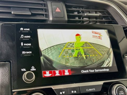 Used 2021 Honda Civic EX-L image 5