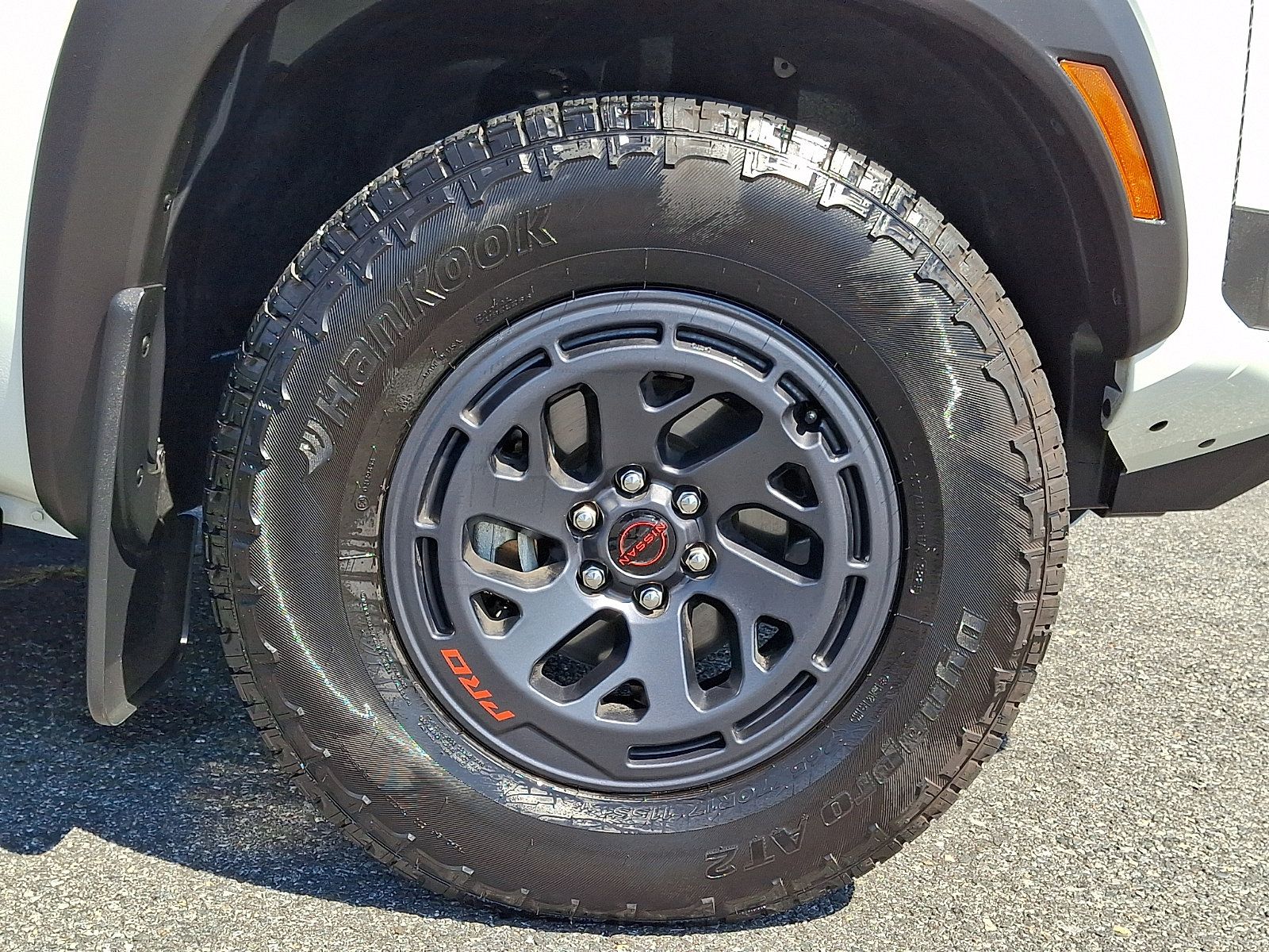 Used 2026 Nissan Frontier PRO-4X w/ Pro-4x Convenience Package AWD/4WD image 8