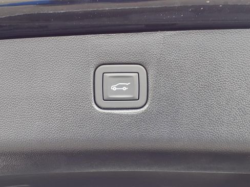 New 2026 Chevrolet Blazer LT w/ Convenience Package AWD/4WD image 9