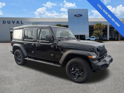 Used 2022 Jeep Wrangler Unlimited Sport AWD/4WD image 2