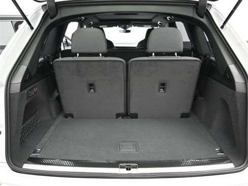New 2026 Audi SQ7 Premium Plus image 12