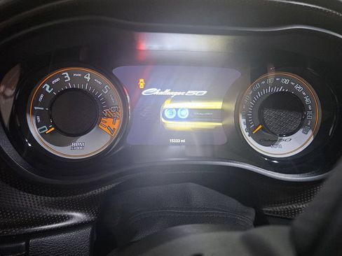 Used 2020 Dodge Challenger R/T Scat Pack RWD image 7