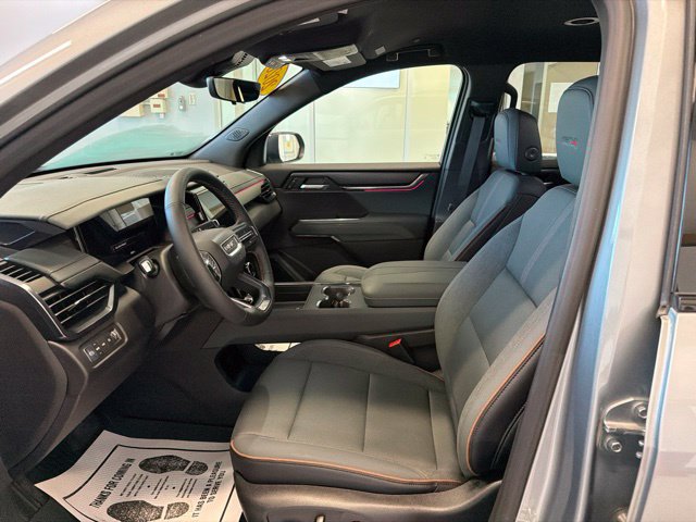 Used 2026 GMC Acadia AT4 w/ LPO, Floor Liner Package AWD/4WD image 15