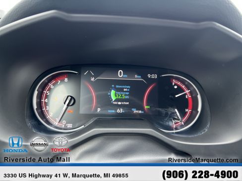 Used 2025 Toyota RAV4 XLE AWD/4WD image 16