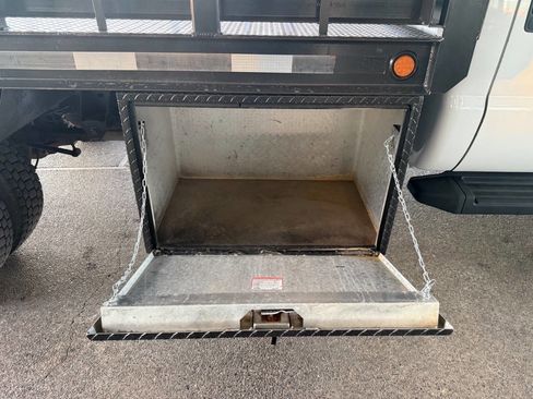 Used 2008 Ford F450 2WD Regular Cab Super Duty image 16