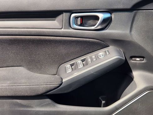 Used 2023 Honda Civic Sport image 23