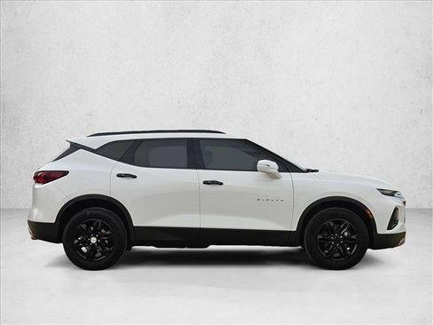 Used 2020 Chevrolet Blazer LT FWD image 4