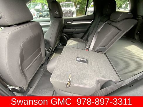 New 2027 GMC Terrain Elevation w/ LPO, Floor Liner Package AWD/4WD image 31