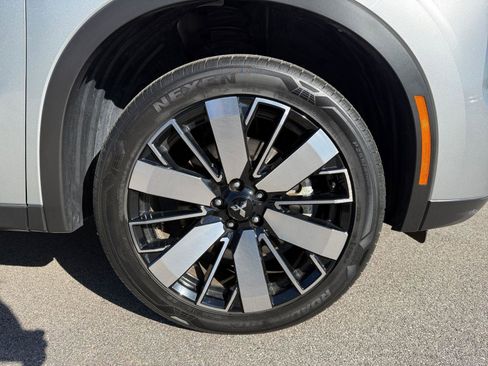 Used 2025 Mitsubishi Outlander SE FWD image 31