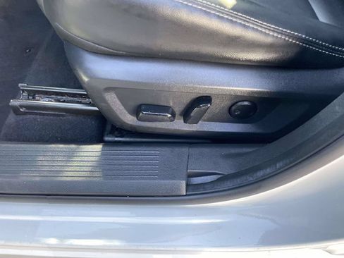 Used 2022 Nissan Rogue SL w/ SL Premium Package FWD image 29