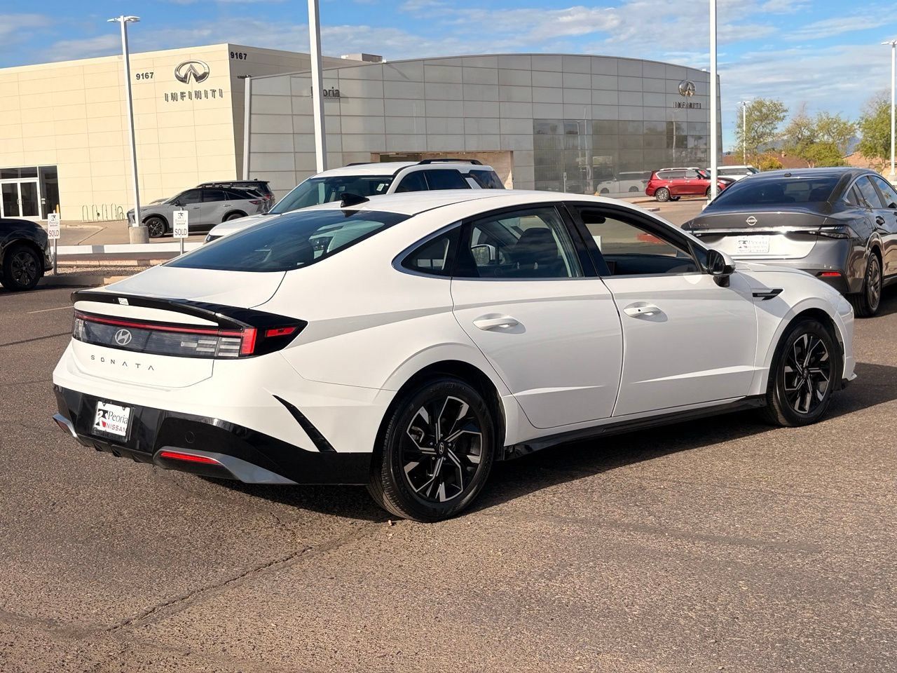 Used 2025 Hyundai Sonata SEL FWD image 8