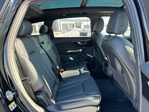 New 2026 Audi Q7 3.0T Premium Plus AWD/4WD image 12