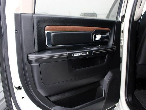 Used 2016 RAM 2500 Laramie image 29