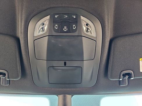 New 2027 Chrysler Pacifica Select FWD image 32