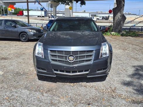 Used 2013 Cadillac CTS Luxury RWD image 2