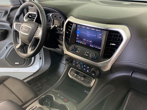Used 2023 GMC Acadia SLT w/ Preferred Package AWD/4WD image 60