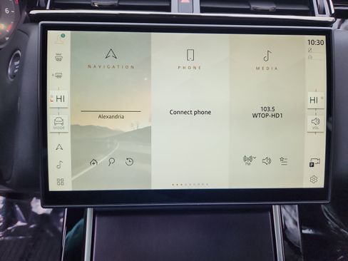 Certified 2026 Land Rover Range Rover Velar Dynamic SE image 17