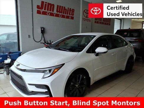 Certified 2026 Toyota Corolla SE image 1