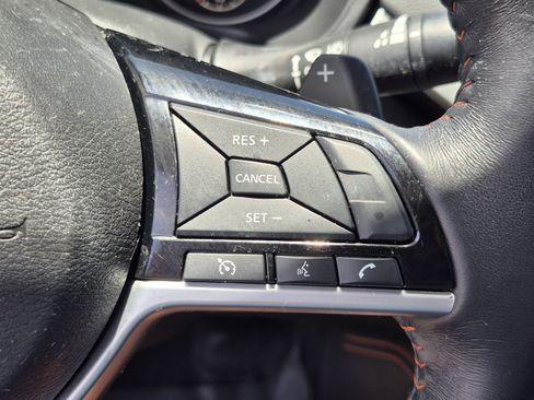 Used 2019 Nissan Altima 2.5 SR FWD image 30