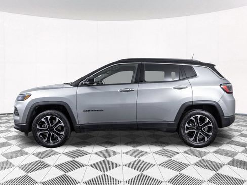 Used 2023 Jeep Compass Limited AWD/4WD image 14