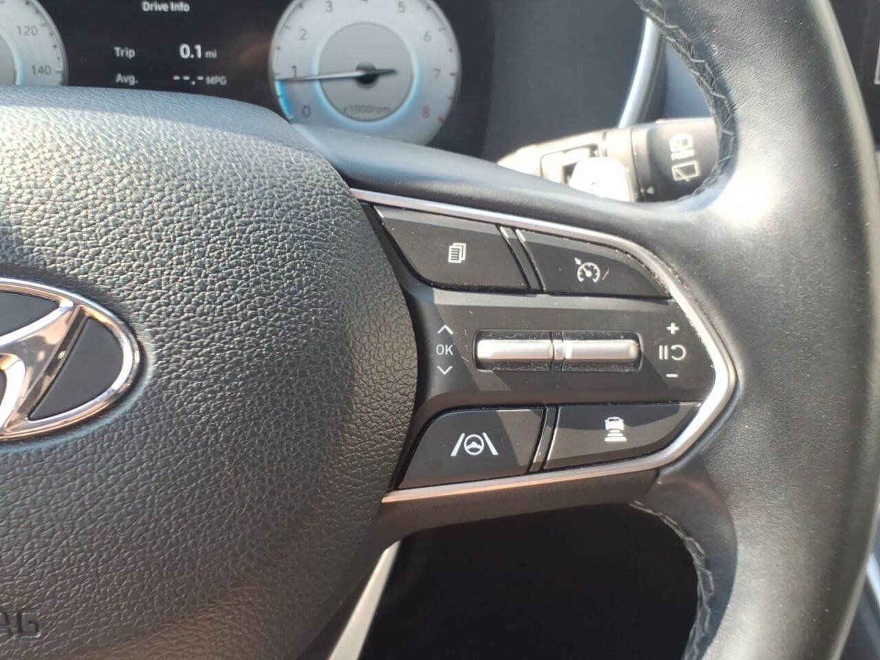 Used 2022 Hyundai Santa Fe Limited FWD image 20