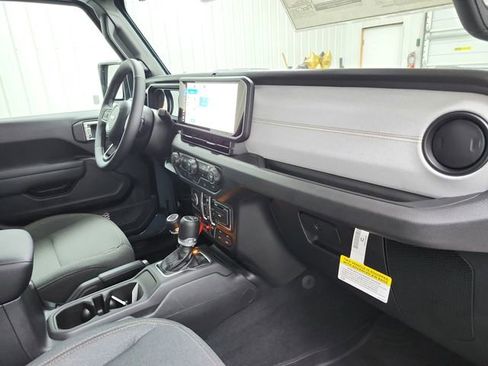 New 2026 Jeep Gladiator Willys image 23