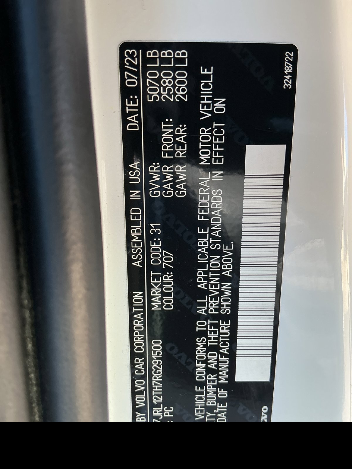 Certified 2024 Volvo S60 B5 Plus w/ Climate Package AWD/4WD image 29