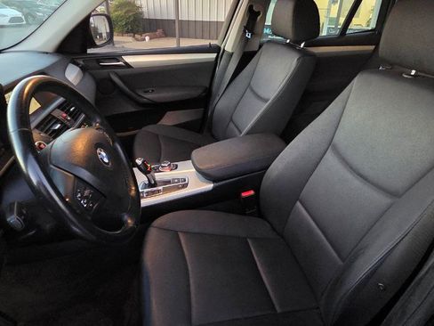 Used 2013 BMW X3 xDrive28i image 9