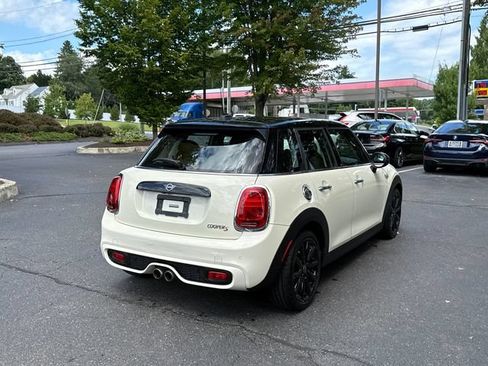 Used 2019 MINI Cooper S w/ Signature Upholstery Package FWD image 4